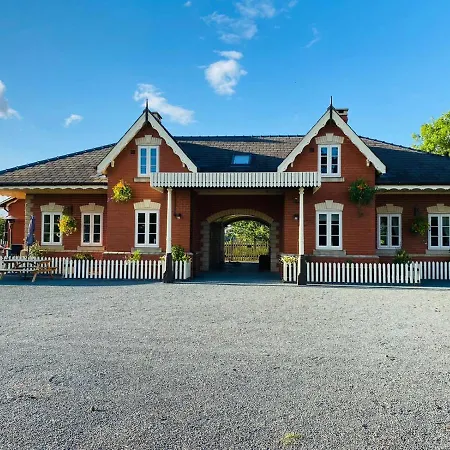 The Waiting Room, Stoke Edith Station, Tarrington Hereford Exterior foto